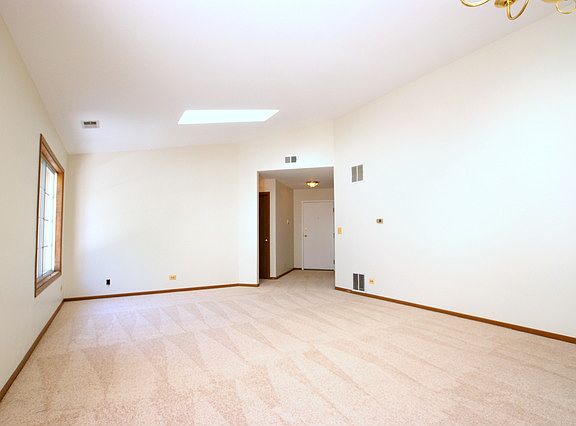 5th image of 2904 Heatherwood Dr #19092
