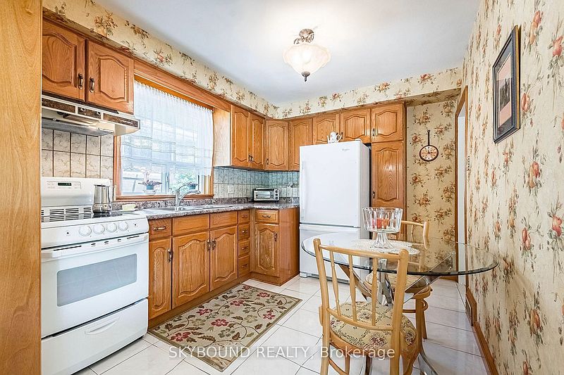 Toronto House for rent - 3 Bedrooms — photo 13