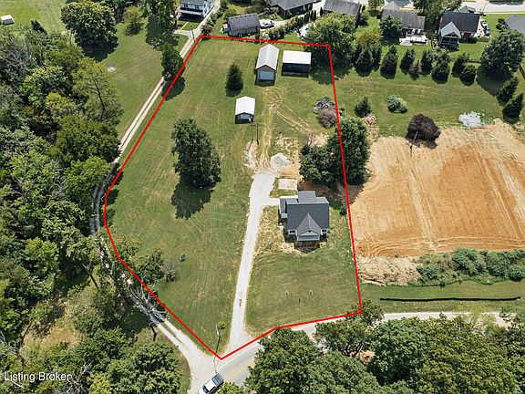 5th image of 379 Old Nazareth Rd
