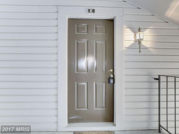 3rd image of 6910K Mary Caroline Cir