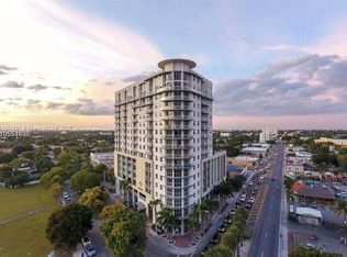 1 Glen Royal Pkwy APT 907, Miami, FL 33125