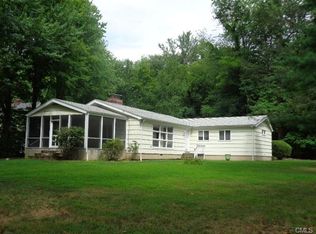 2 Orchard Hill Rd, Norwalk, CT 06851