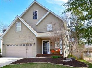 2430 Rockford Ave, Saint Louis, MO 63144