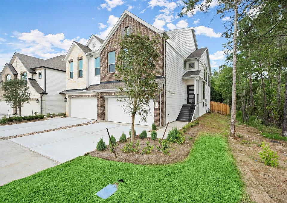 1st image of 518 Long Leaf Pine Dr