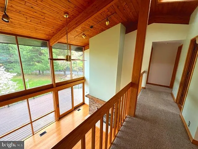 1538 Trough Rd — Photo 26