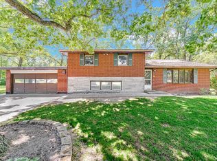 2605 W 49th Ave, Hobart, IN 46342