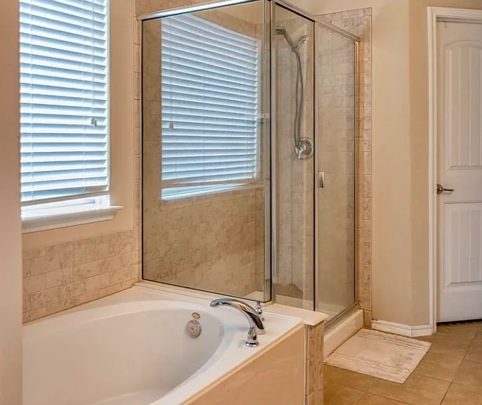 415 Harding Ln — Photo 10
