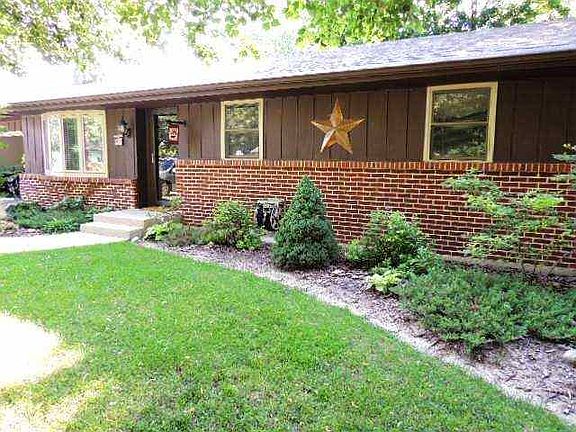 2nd image of 6123 Lockwood Dr