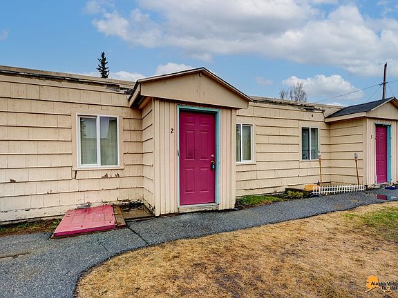 3rd image of 601 N Klevin St #5