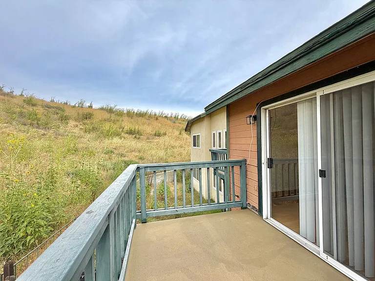 2652 Shadow Hills Dr — Photo 12