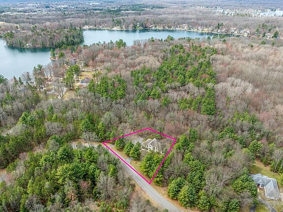 2nd image of 9125 Forest Pines Dr