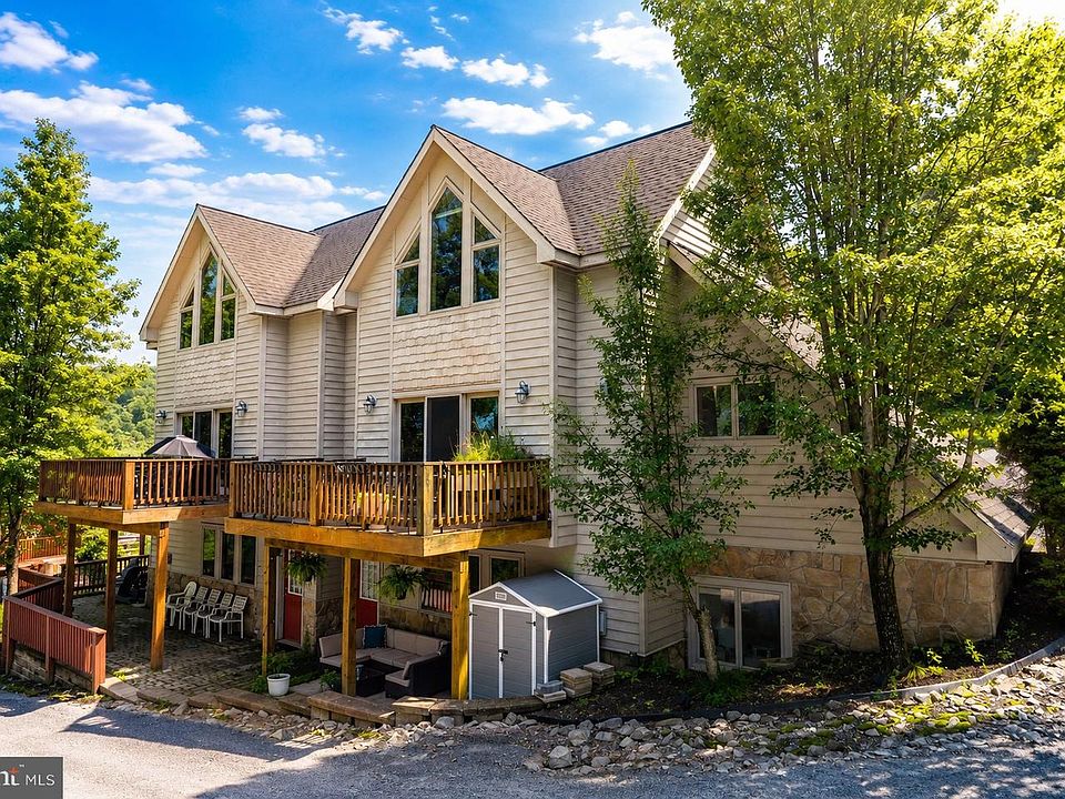 1st image of 256 Jeffrey Ln #28