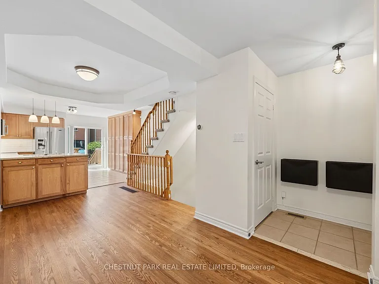 21 Littleyork Rd — Photo 3