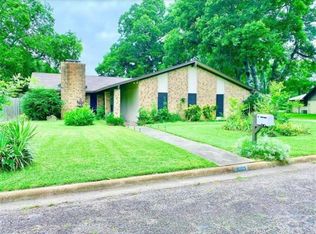 2003 Blue Bird Cir, Bonham, TX 75418