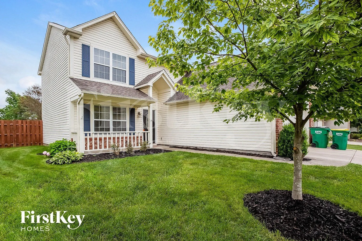 3 bed, 2.5 bath, 1772 sqft, $2,540 — Photo 2