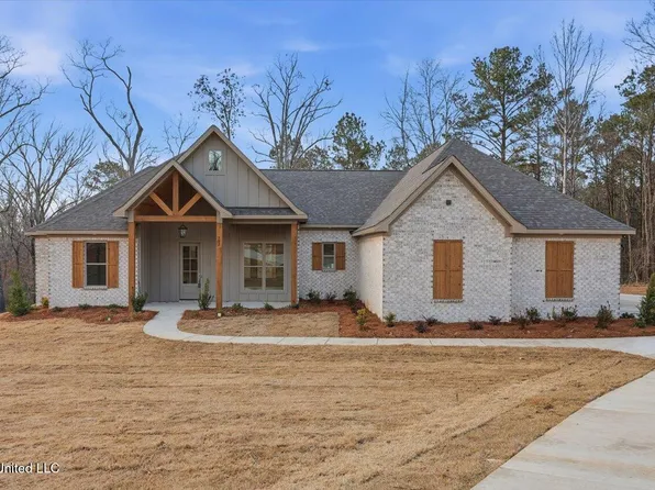 922 Mullican Rd, Florence, MS 39073