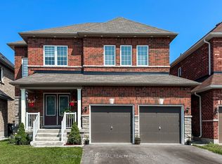 3 Cypress Point St, Barrie, ON L4N6J9