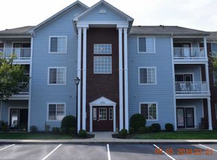 2600 Aristocrat Pl UNIT 304, Louisville, KY 40299