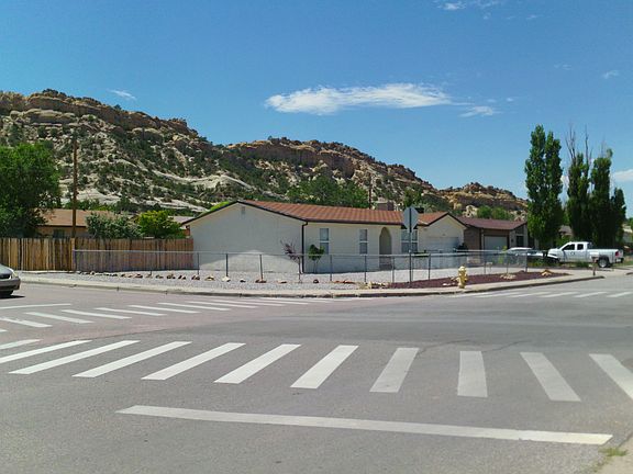 4th image of 3628 Ciniza Dr