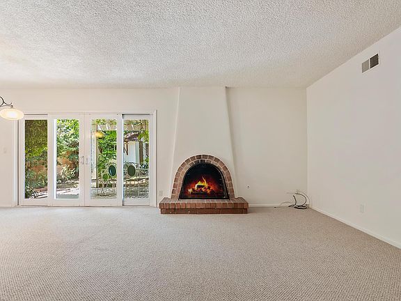 5th image of 8227 Mary Ellen Ave