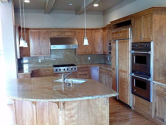Gourmet Kitchen