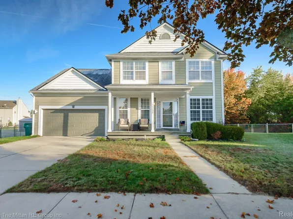 35624 Sussex Ct, Romulus, MI 48174