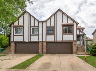 1442 Chippewa Trl, Wheeling, IL 60090