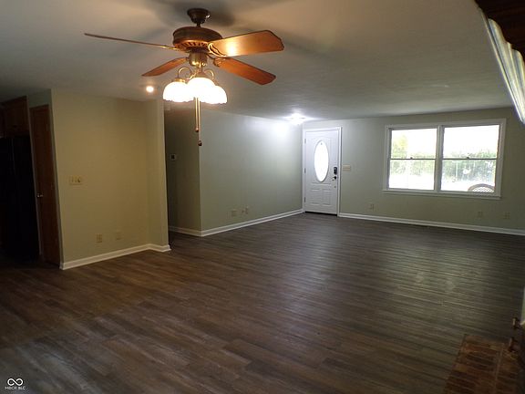 2nd image of 2731 W Westchester Dr
