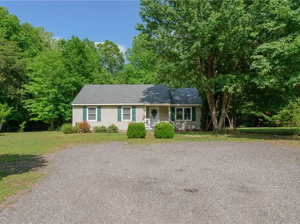 2800 Shell Rd, Gloucester, VA 23061