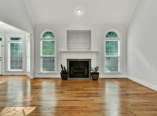 7321 Majestic Hill Dr, Chattanooga, TN 37421