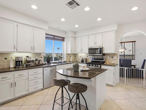 4th image of 3275 Rancho Famosa