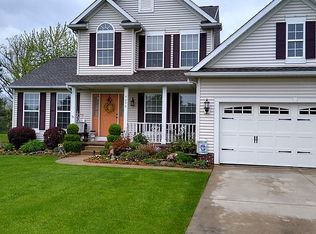 9096 Calista Dr, North Ridgeville, OH 44039