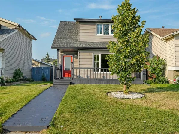 16 W Abalone Cres NE, Calgary, AB T2A 6W6