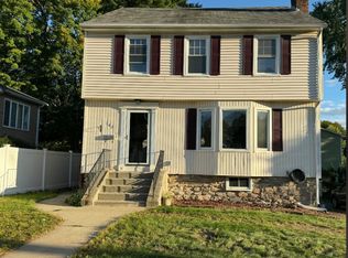162 June St, Worcester, MA 01602