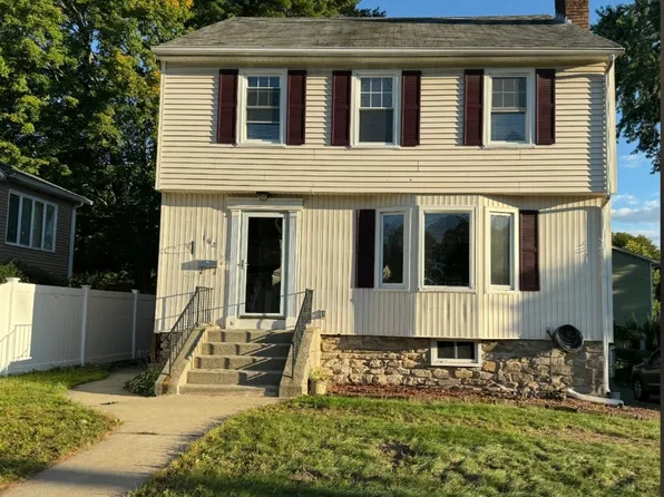 162 June St, Worcester, MA 01602