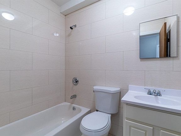 4th image of 172-33 Baisley Blvd