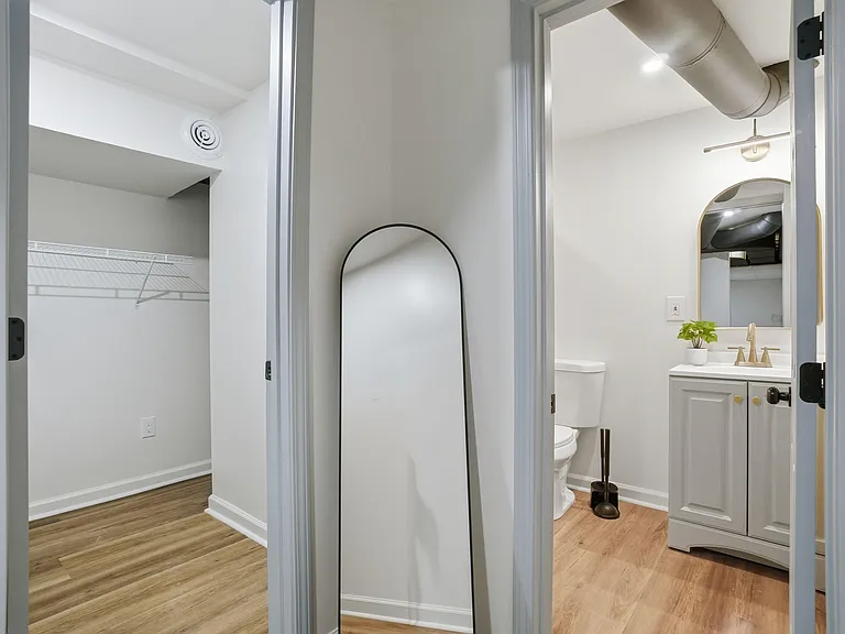 Cedar Knoll Dr — Photo 1