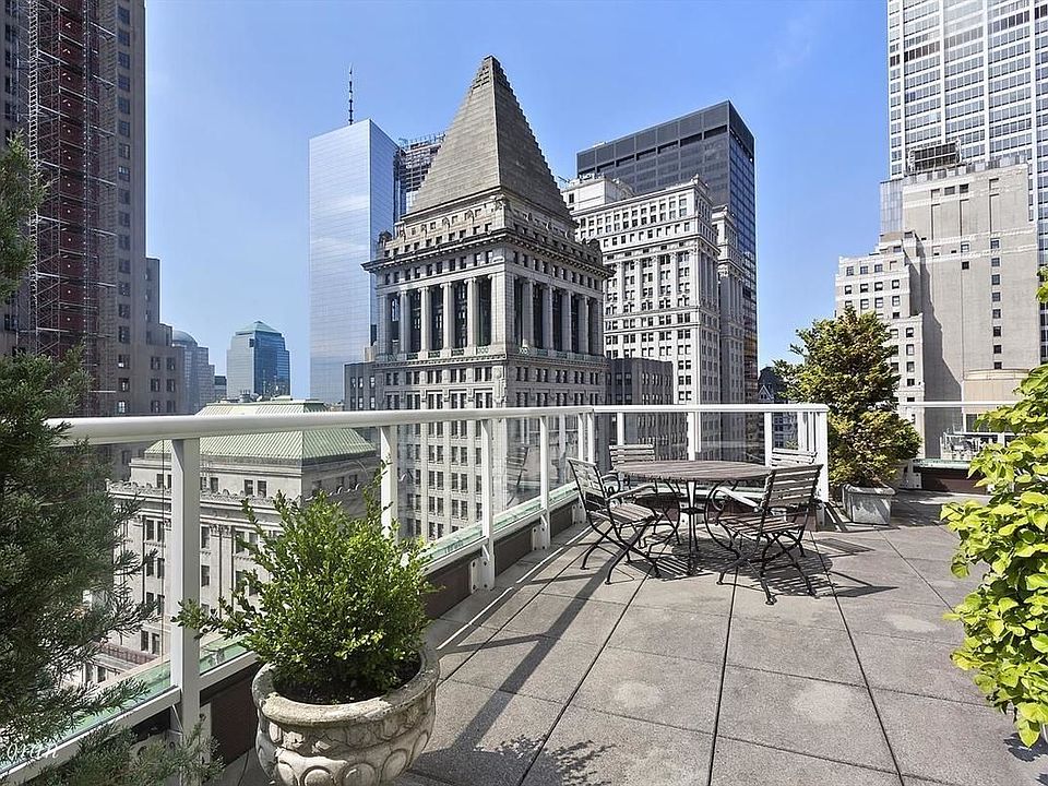 1st image of 15 Broad St APT 2910