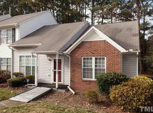 5509 Fieldcross Ct, Raleigh, NC 27610