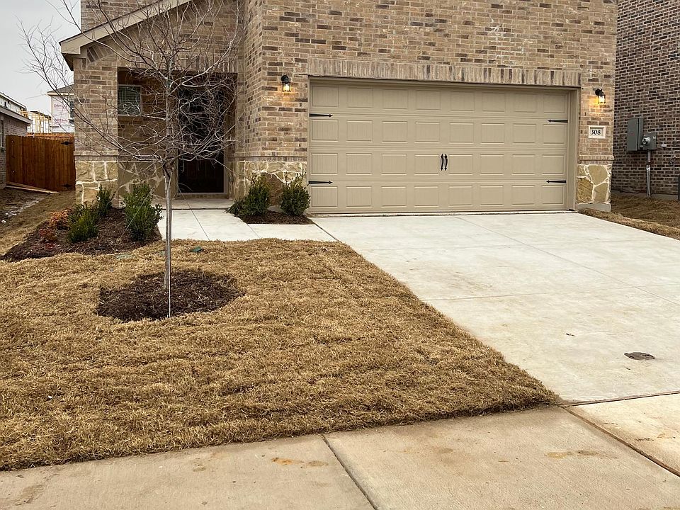 1st image of 308 Glenwick Ln