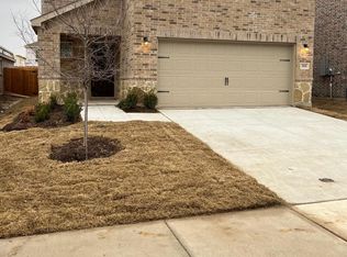 308 Glenwick Ln, Van Alstyne, TX 75495