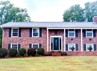1403 Windsor Rd, Perry, GA 31069