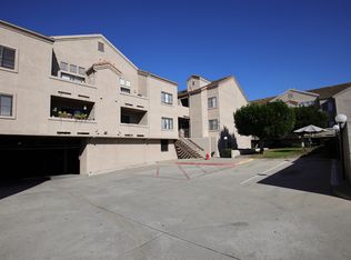 Sunset Plaza Apartments, Anaheim, CA 92804