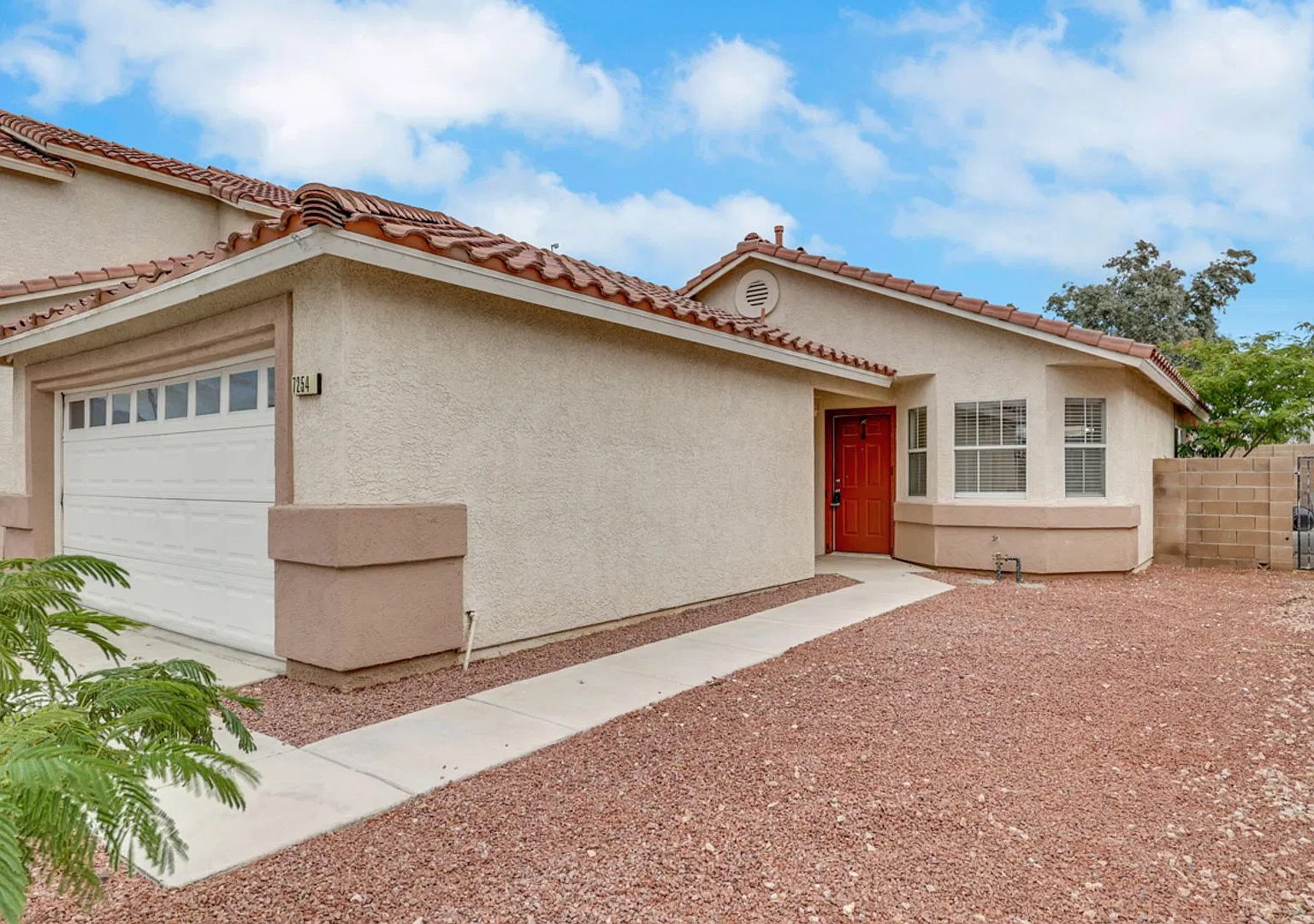 Beautiful Single-Story Home with Updated Flooring! — Photo 2