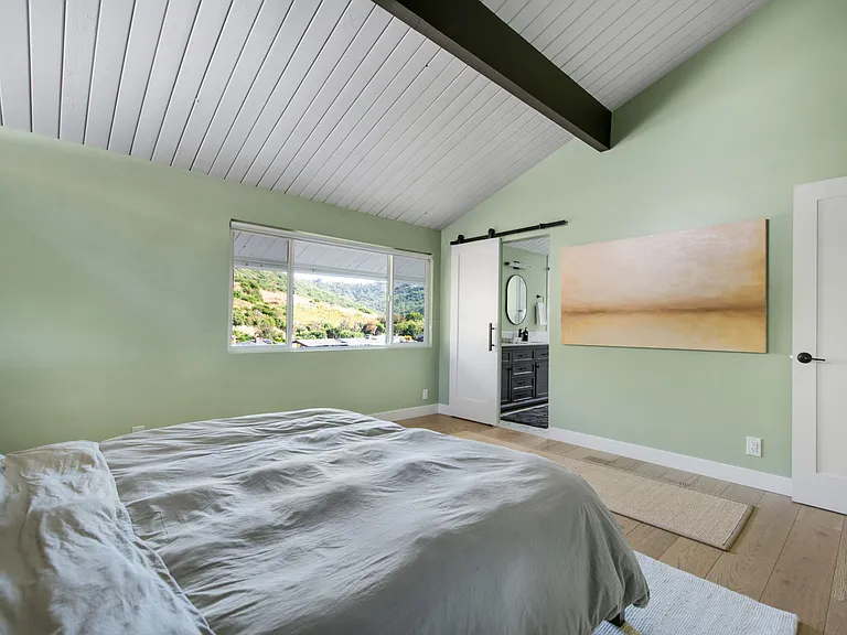 1495 Regatta Rd — Photo 3