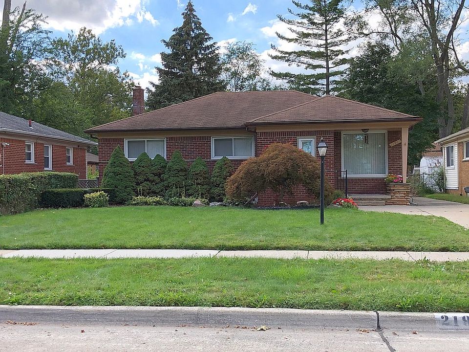 1st image of 21931 Kipling Ave