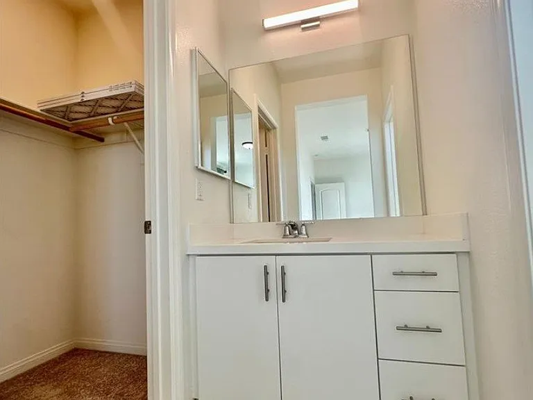 7817 Paxton Pl — Photo 10