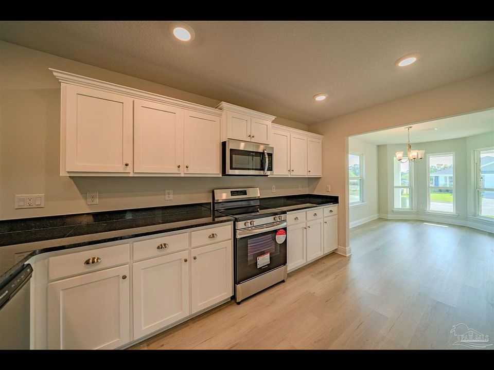2nd image of 3314 Bliss Ln