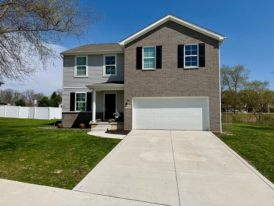 1st image of 1829 S Creekside Ct