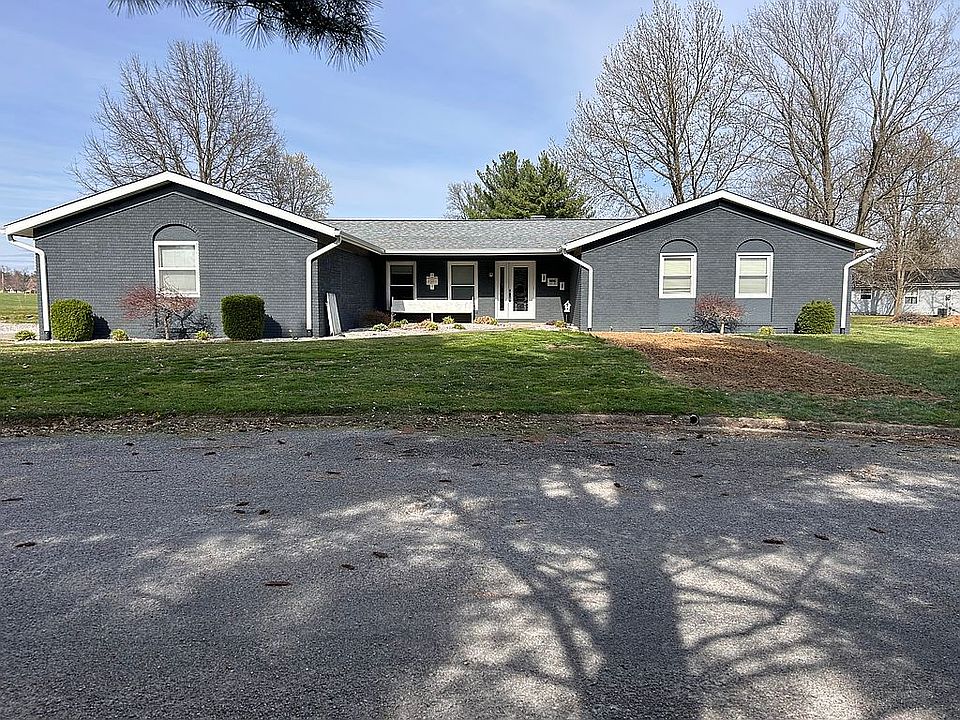 1st image of 428 Vance Dr